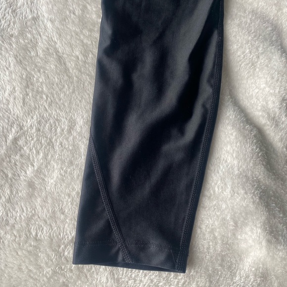 Nike Dry Fit Leggings - Picture 4 of 11